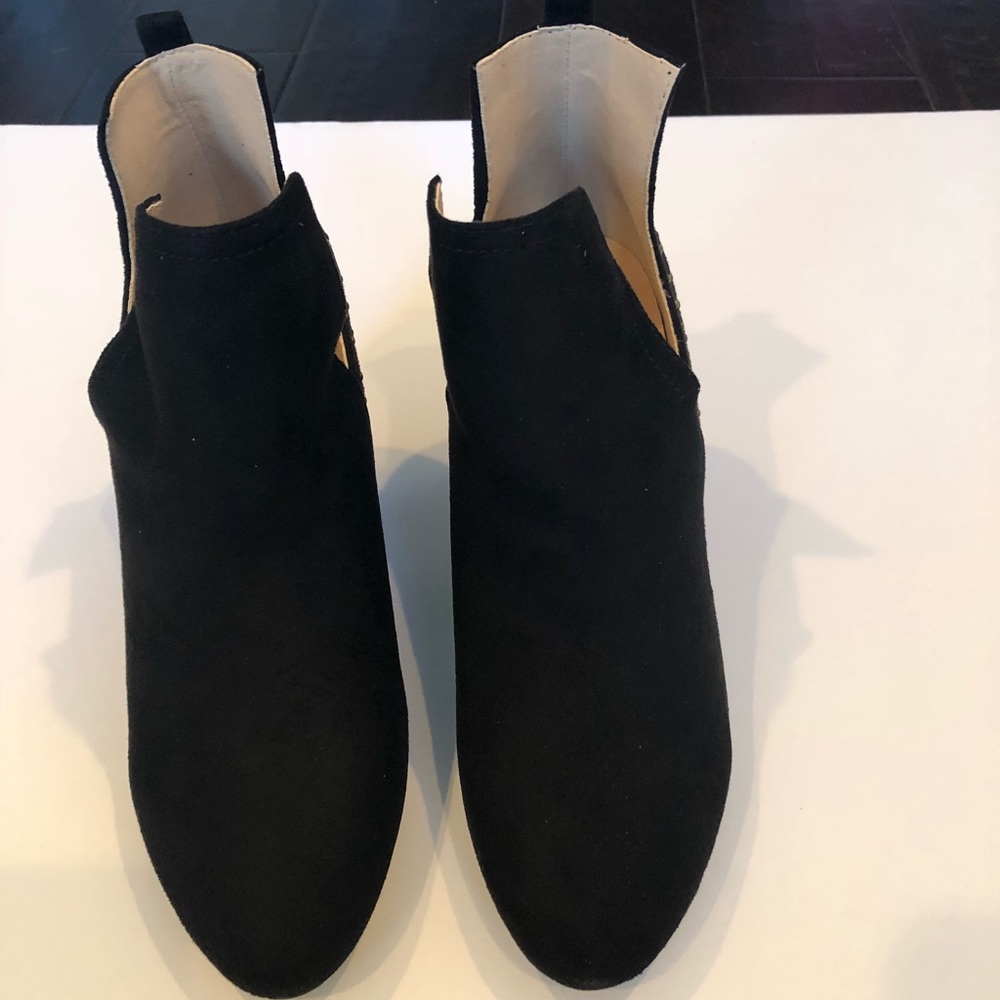 Black Bootie - Picture 8 of 8